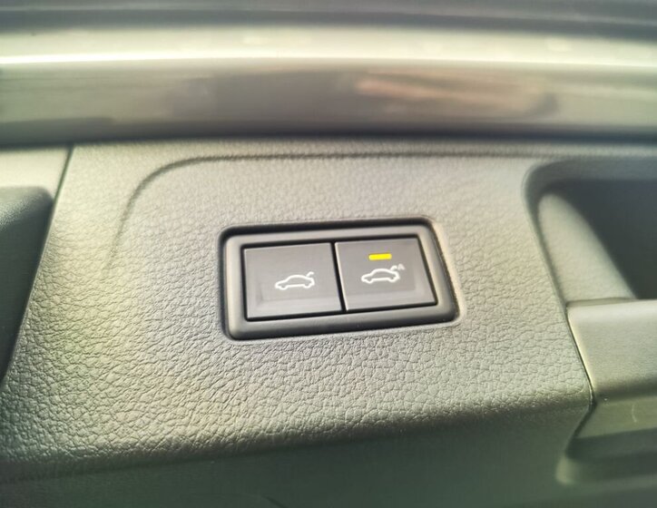 Volkswagen Passat 10