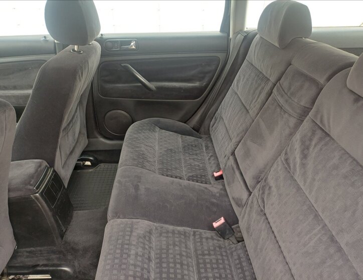 Volkswagen Passat Kombi 1,9 l 74 kw