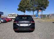 Volkswagen Passat Kombi 2,0 l 110 kw