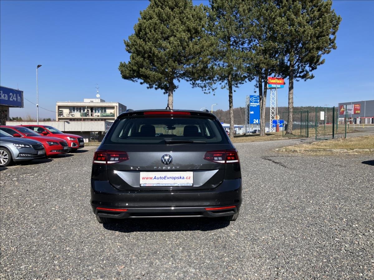 Volkswagen Passat Kombi 2,0 l 110 kw