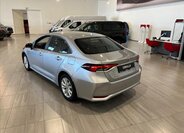 Toyota Corolla Sedan 1,5 l 92 kw