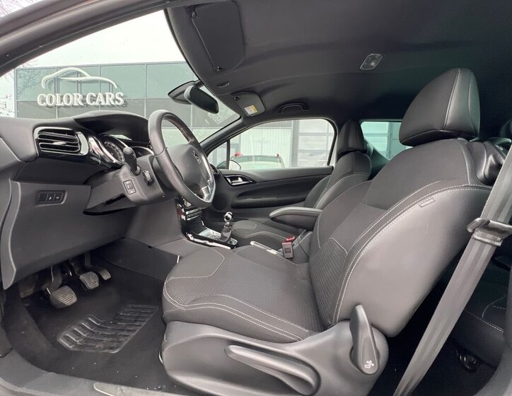 Citroën DS3 Hatchback 1,2 l 81 kw