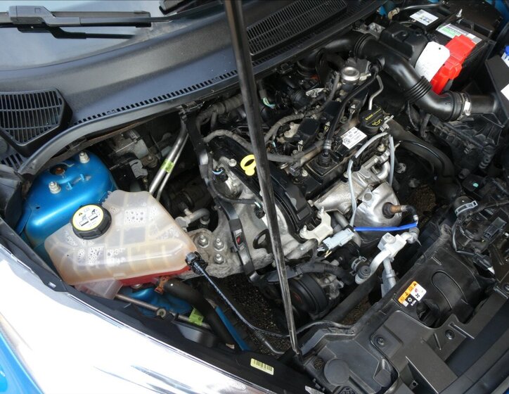 Ford Fiesta Hatchback 998,0 59 kw