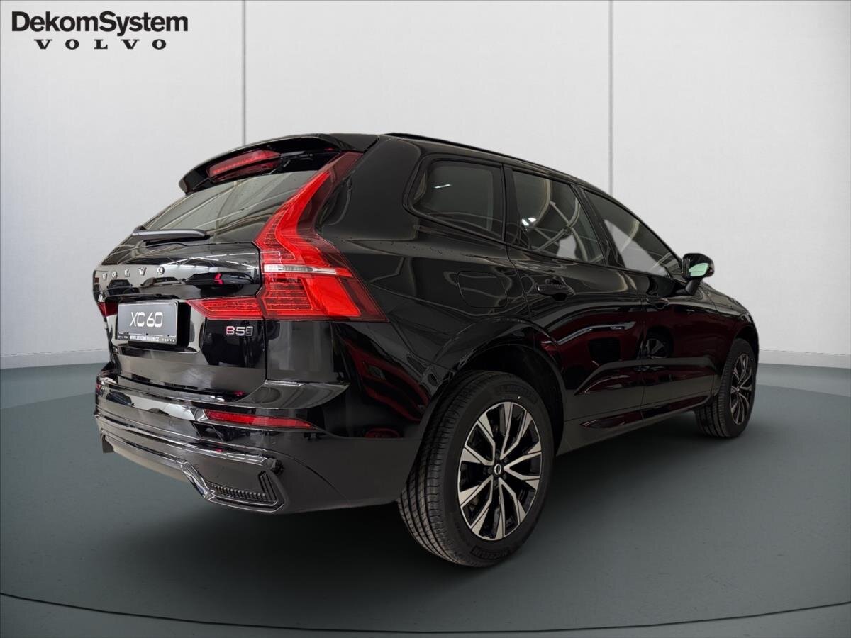 Volvo XC60 SUV / Terénní 2,0 l 184 kw