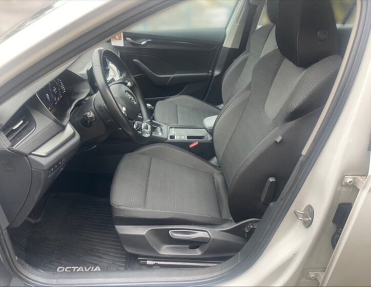 Škoda Octavia Liftback 1,5 l 110 kw