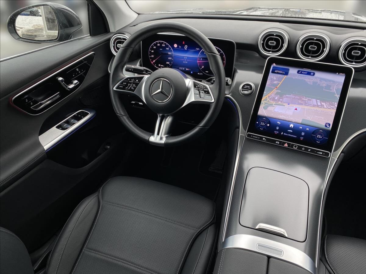 Mercedes-Benz GLC SUV 2,0 l 145 kw