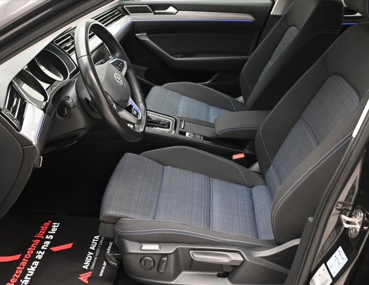 Volkswagen Passat Kombi 1,4 l 115 kw