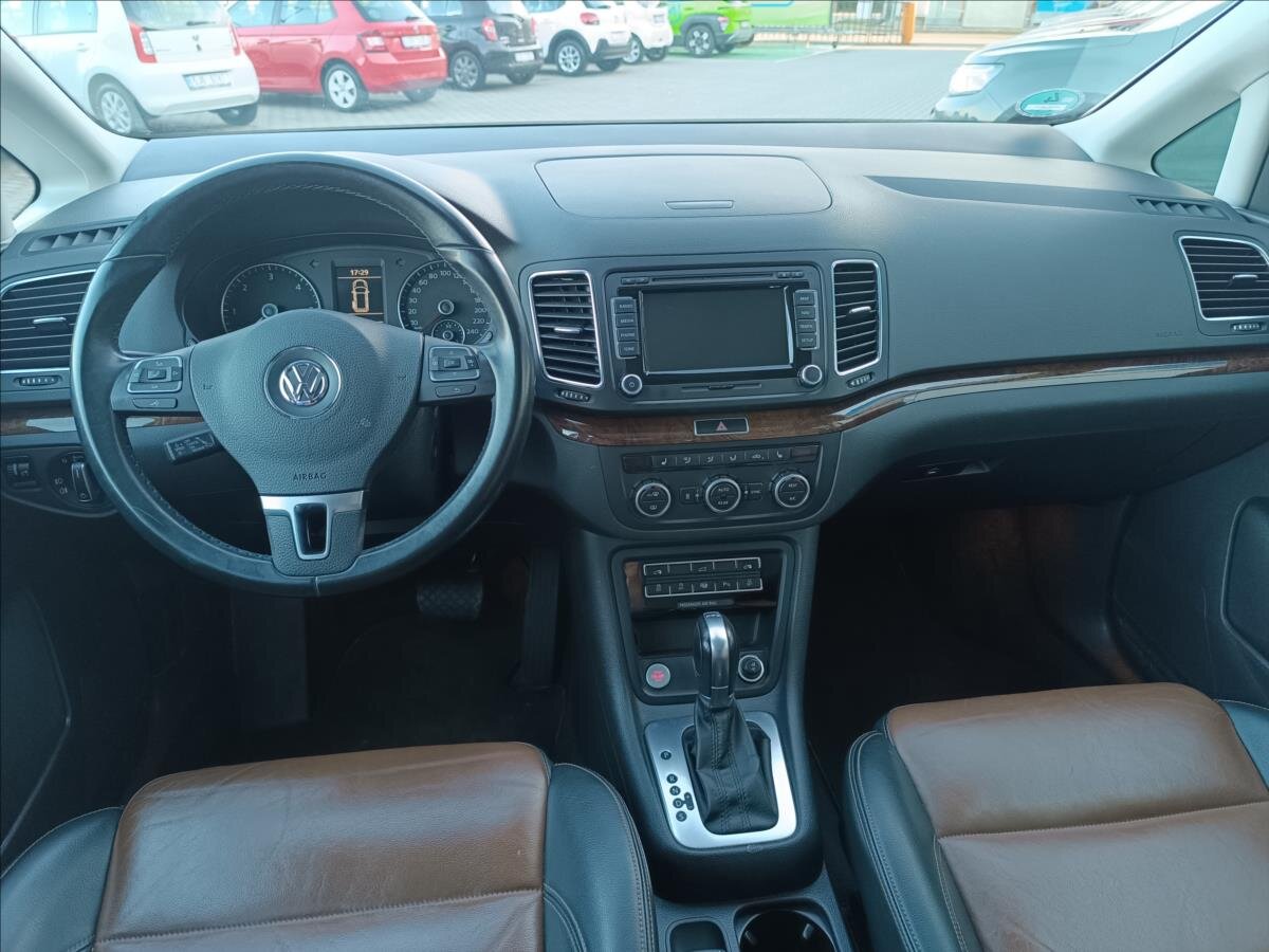 Volkswagen Sharan MPV 2,0 l 130 kw
