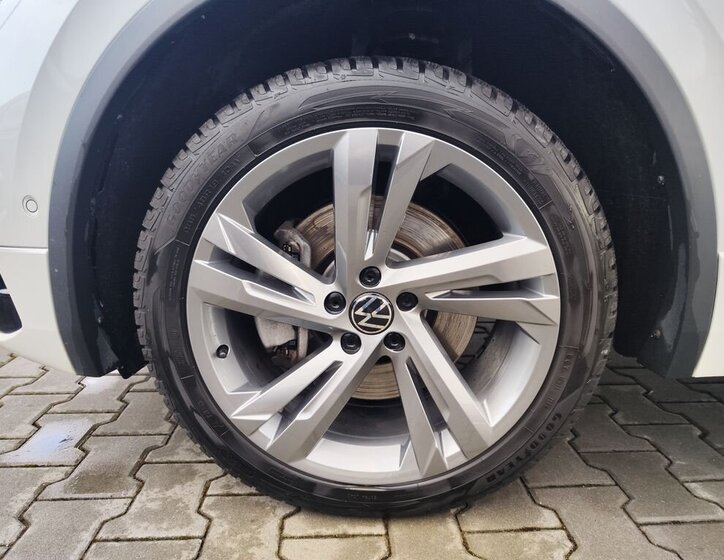 Volkswagen Tiguan SUV 2,0 l 147 kw