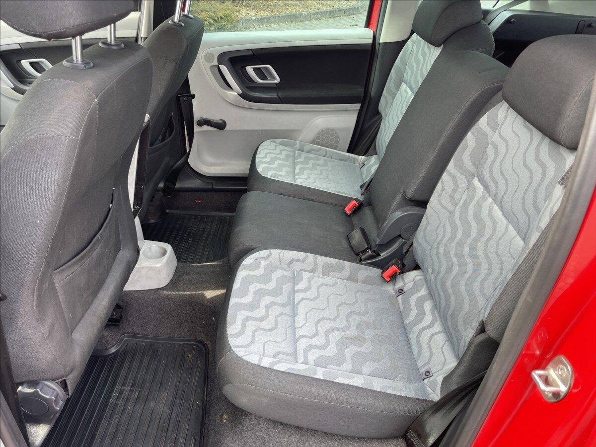 Škoda Roomster Kombi 1,4 l 63 kw