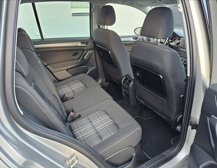 Volkswagen Golf Sportsvan Kombi 1,4 l 92 kw