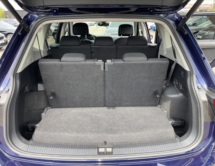 Volkswagen Tiguan Allspace SUV / Terénní 2,0 l 110 kw