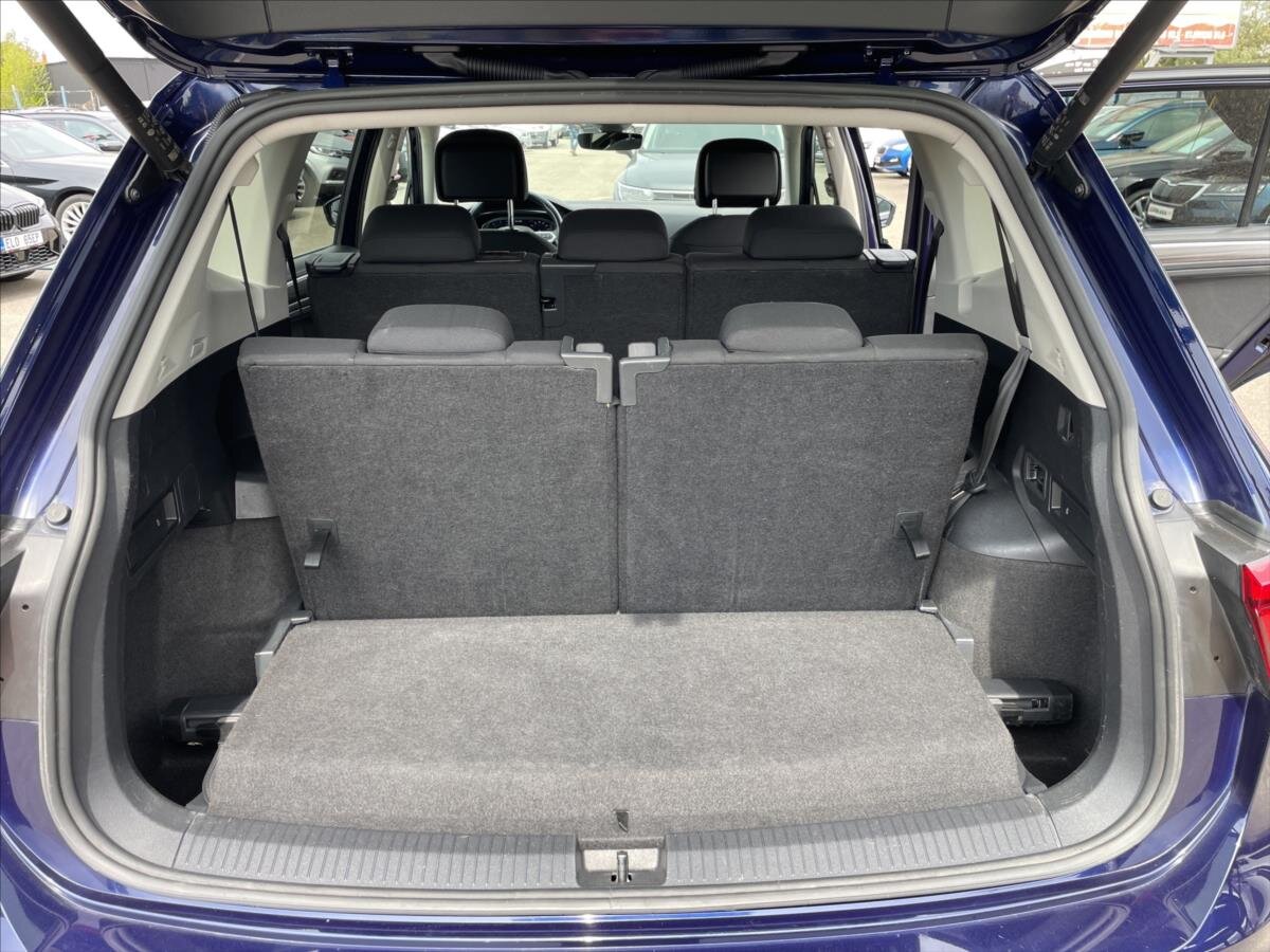 Volkswagen Tiguan Allspace SUV / Terénní 2,0 l 110 kw