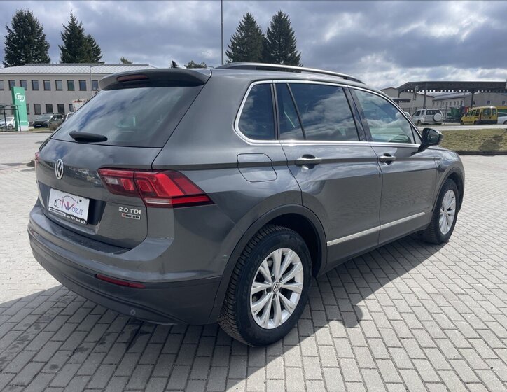 Volkswagen Tiguan SUV / Terénní 2,0 l 110 kw