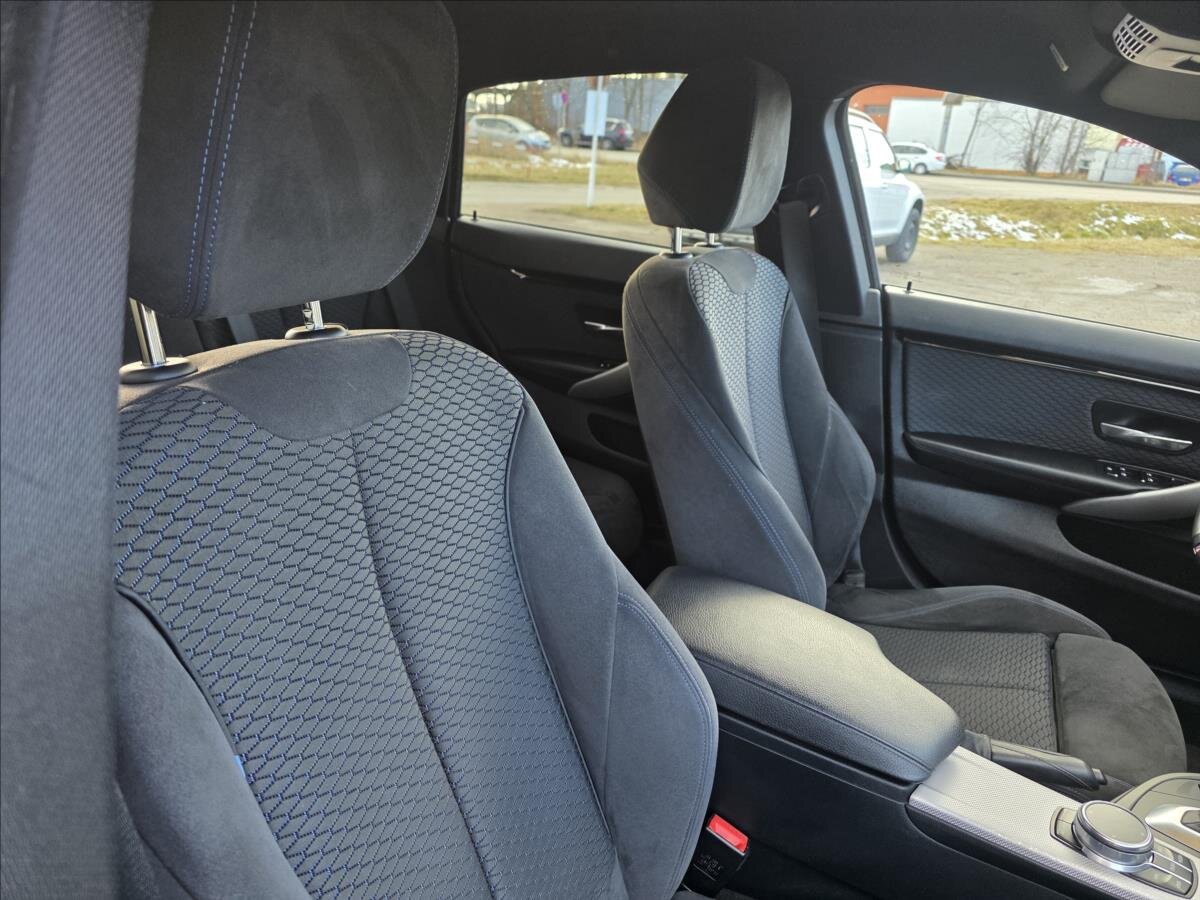 BMW Řada 4 Kupé 3,0 l 190 kw