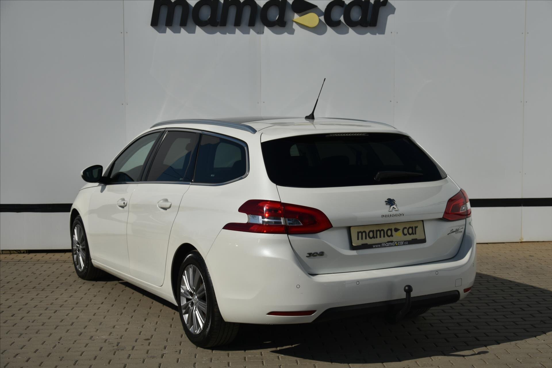 Peugeot 308 Kombi 1,5 l 96 kw