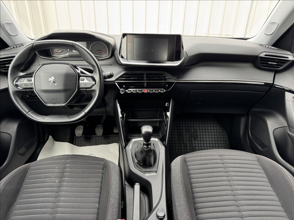 Peugeot 2008 SUV / Terénní 1,2 l 96 kw