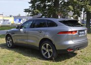 Jaguar F-Pace SUV / Terénní 2,0 l 132 kw