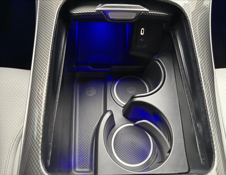 Mercedes-Benz GLC SUV / Terénní 2,0 l 145 kw