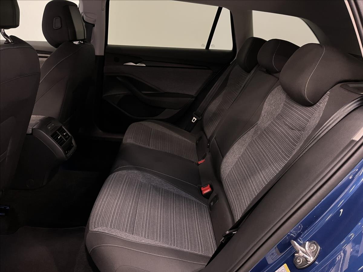 Škoda Superb Kombi 2,0 l 110 kw