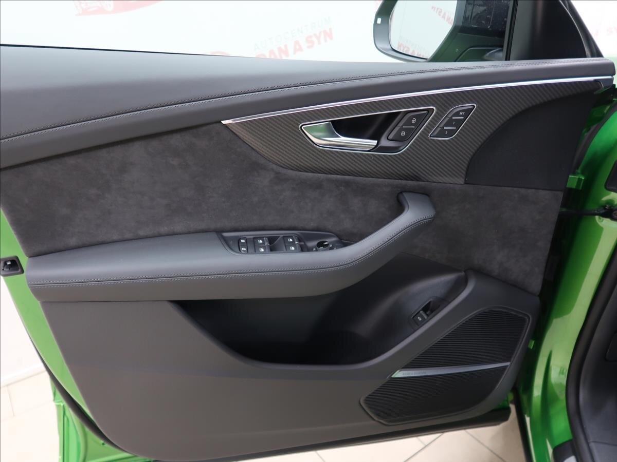 Audi RS Q8 SUV / Terénní 4,0 l 441 kw