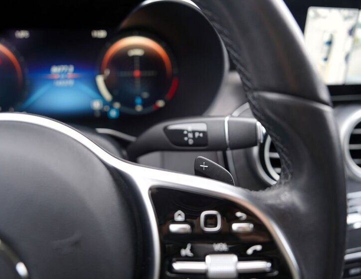 Mercedes-Benz Třídy C Sedan 2,0 l 143 kw