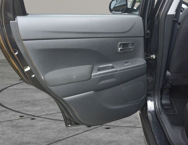 Mitsubishi ASX SUV / Terénní 1,8 l 110 kw