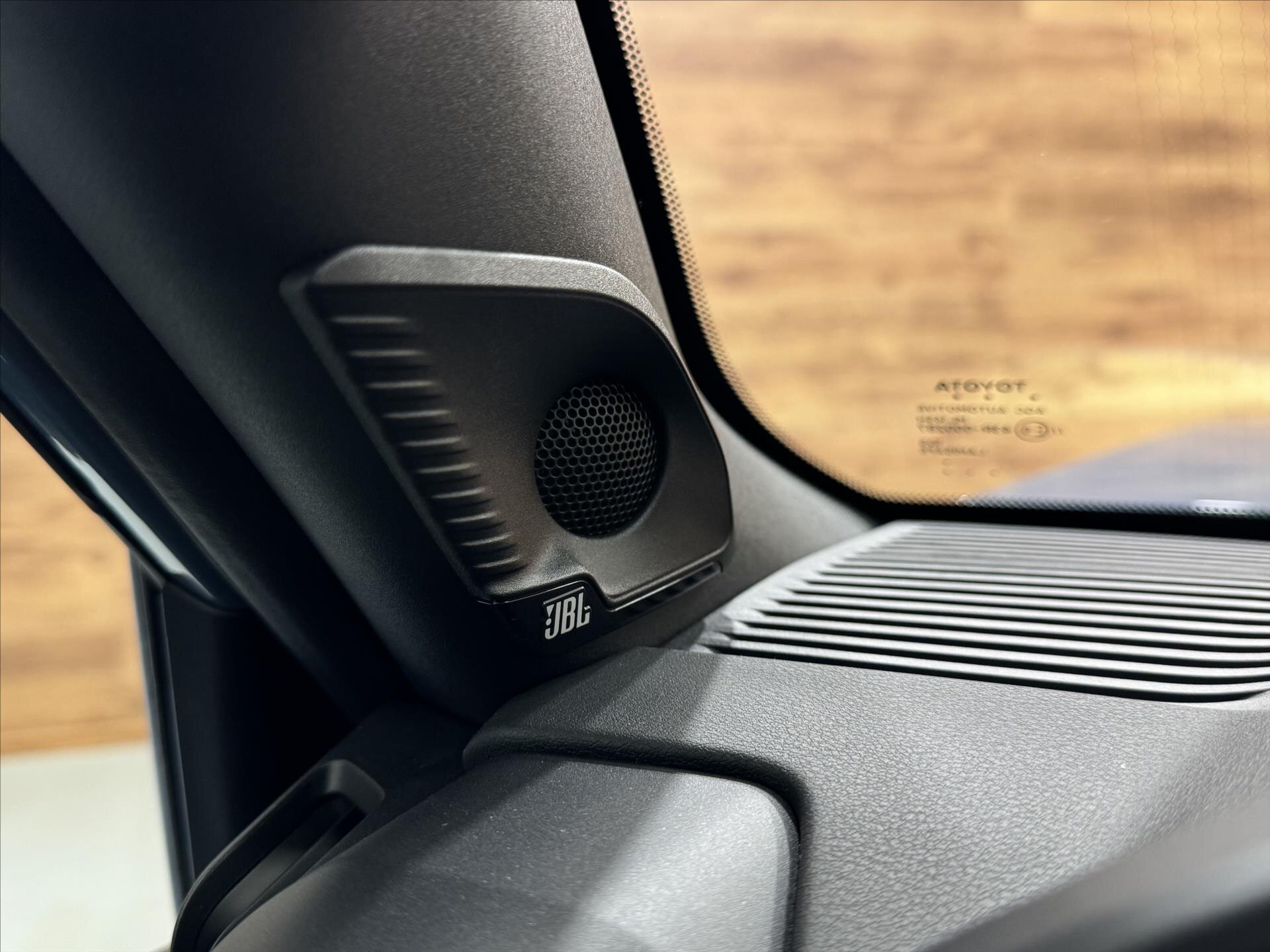 Toyota Land Cruiser SUV 2,8 l 151 kw