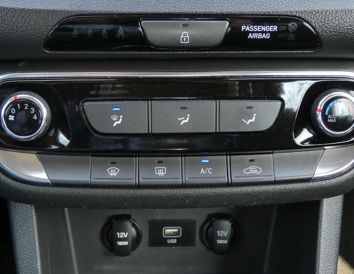 Hyundai i30 Kombi 998,0 88 kw