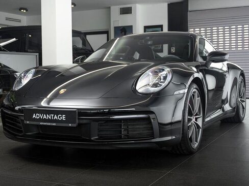 Porsche 911 Kupé 3,0 l 331 kw