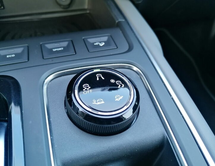 Citroën C5 Aircross SUV / Terénní 1,5 l 96 kw