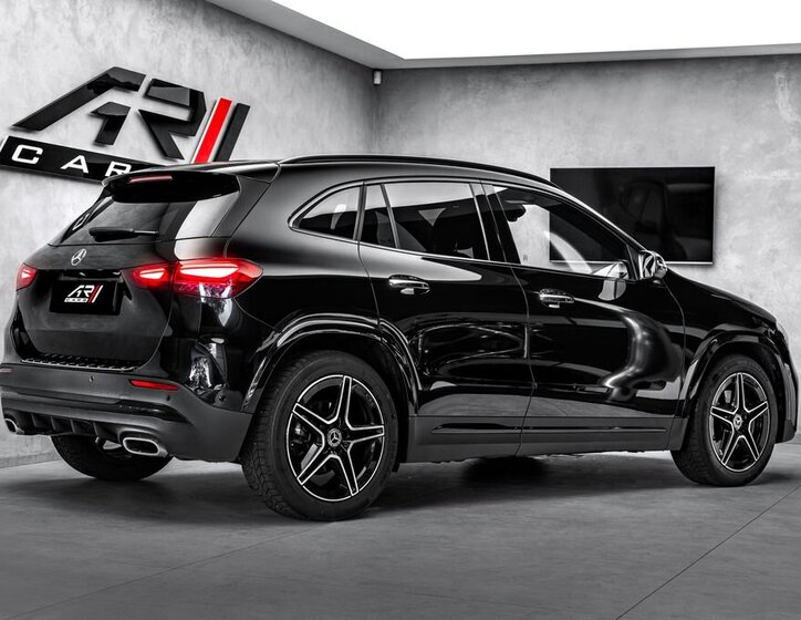 Mercedes-Benz GLA SUV 2,0 l 110 kw