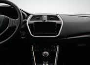 Suzuki SX4 S-Cross 10