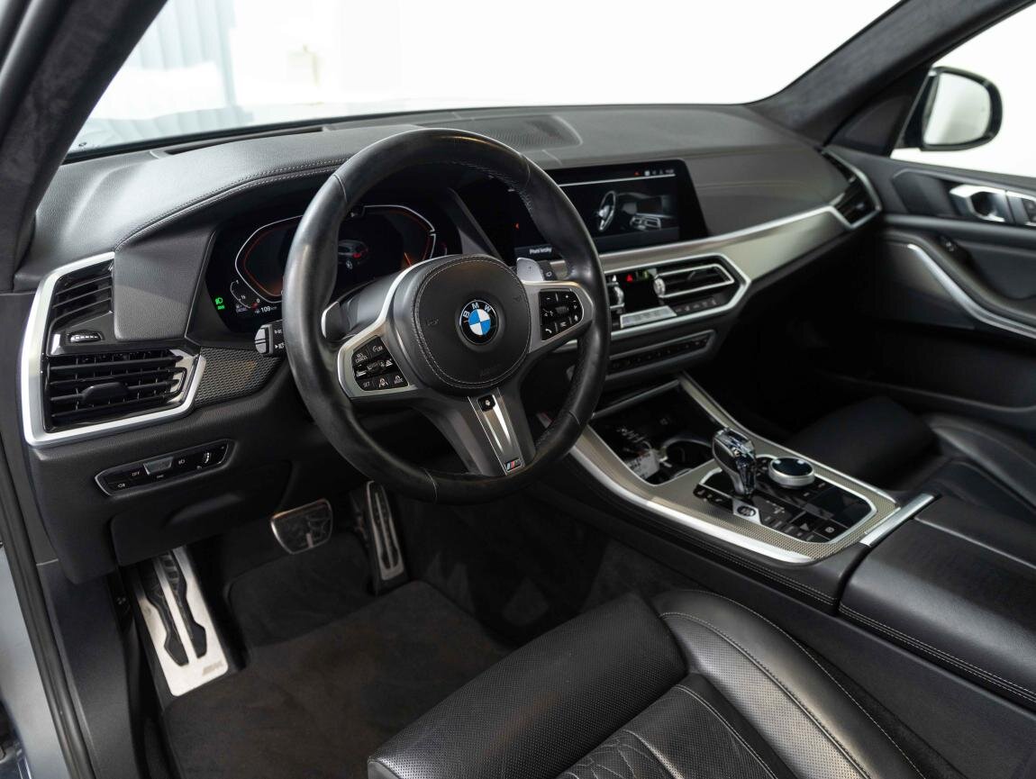 BMW X5 SUV / Terénní 3,0 l 210 kw
