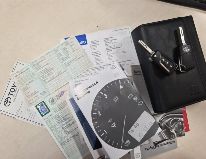 Toyota Auris Hatchback 1,6 l 97 kw