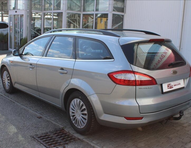 Ford Mondeo Kombi 2,0 l 103 kw