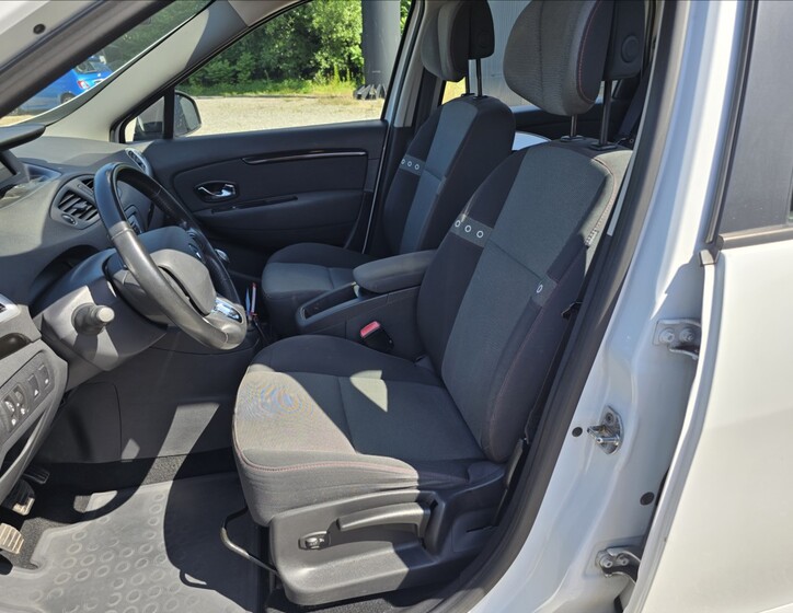 Renault Scénic MPV 1,5 l 81 kw