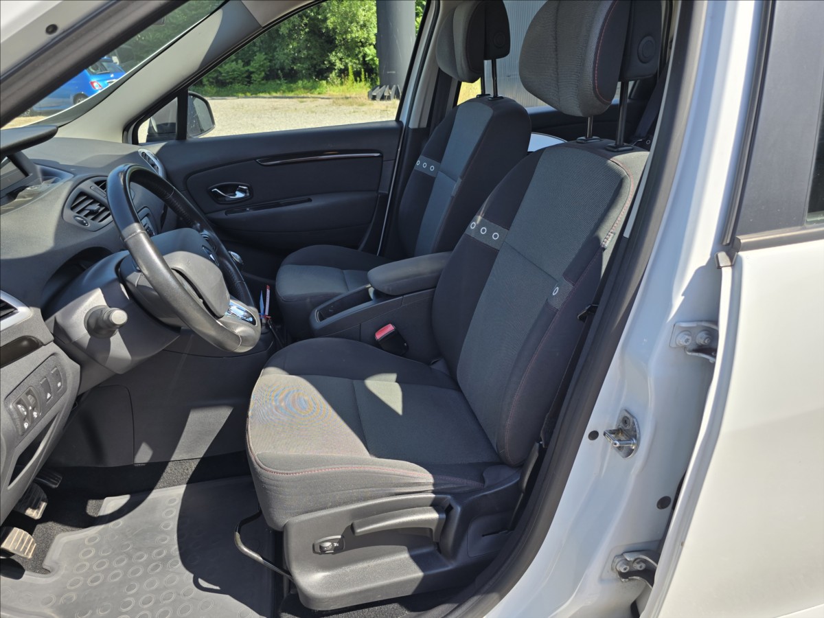 Renault Scénic MPV 1,5 l 81 kw