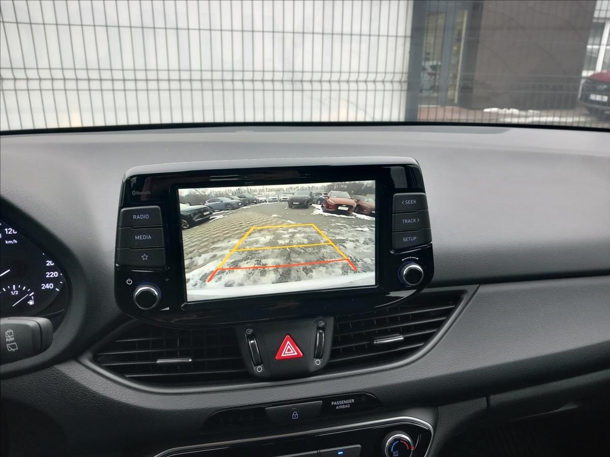 Hyundai i30 Hatchback 998,0 88 kw