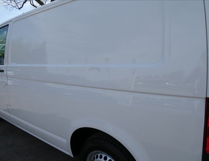 Volkswagen Transporter Skříň 2,0 l 75 kw