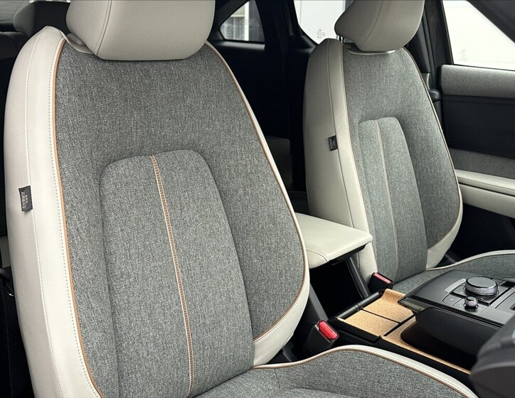 Mazda MX-30 SUV / Terénní 0,0 107 kw