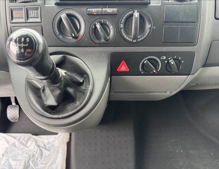 Volkswagen Transporter Kombi 1,9 l 90 kw