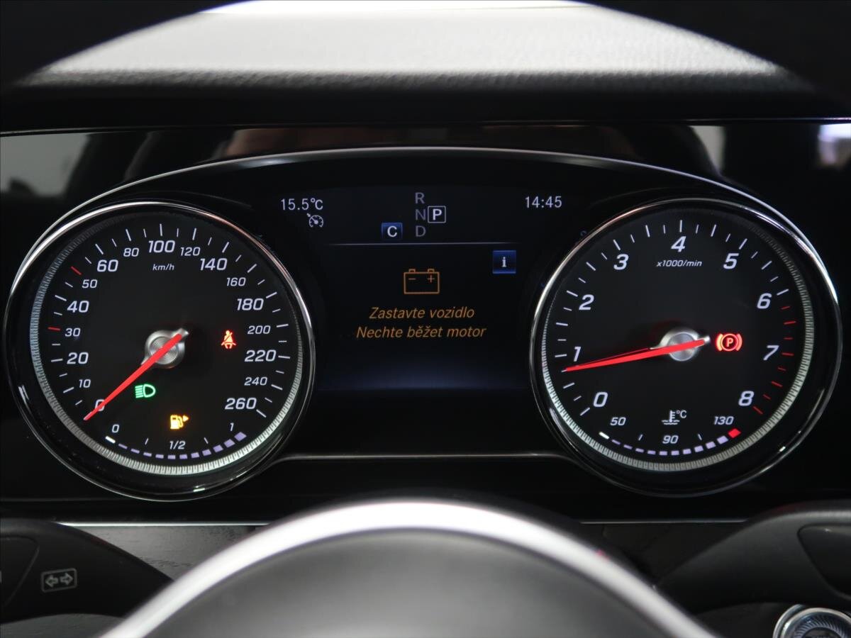 Mercedes-Benz Třídy E Kombi 2,0 l 135 kw