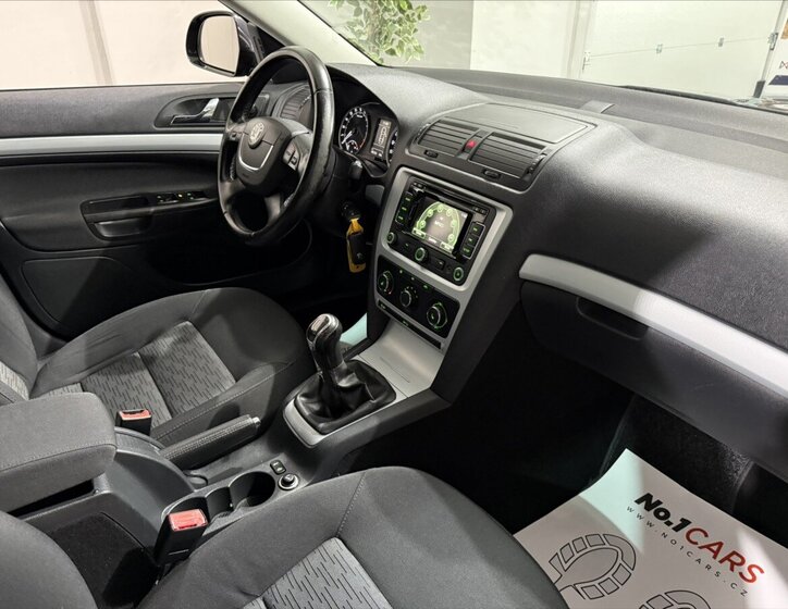 Škoda Octavia Kombi 2,0 l 103 kw