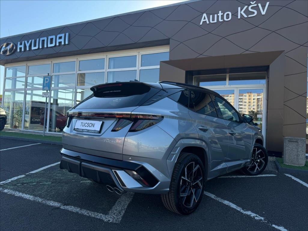Hyundai Tucson SUV 1,6 l 110 kw