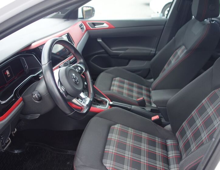 Volkswagen Polo 23