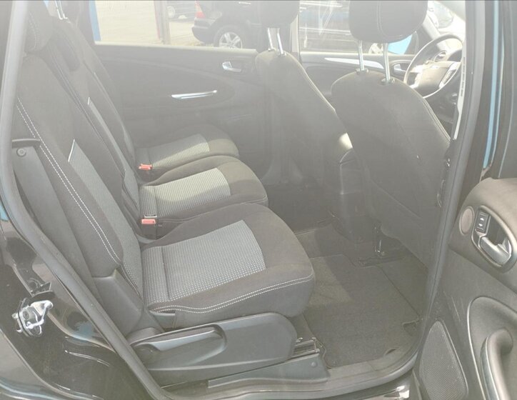 Ford S-MAX MPV 2,0 l 103 kw