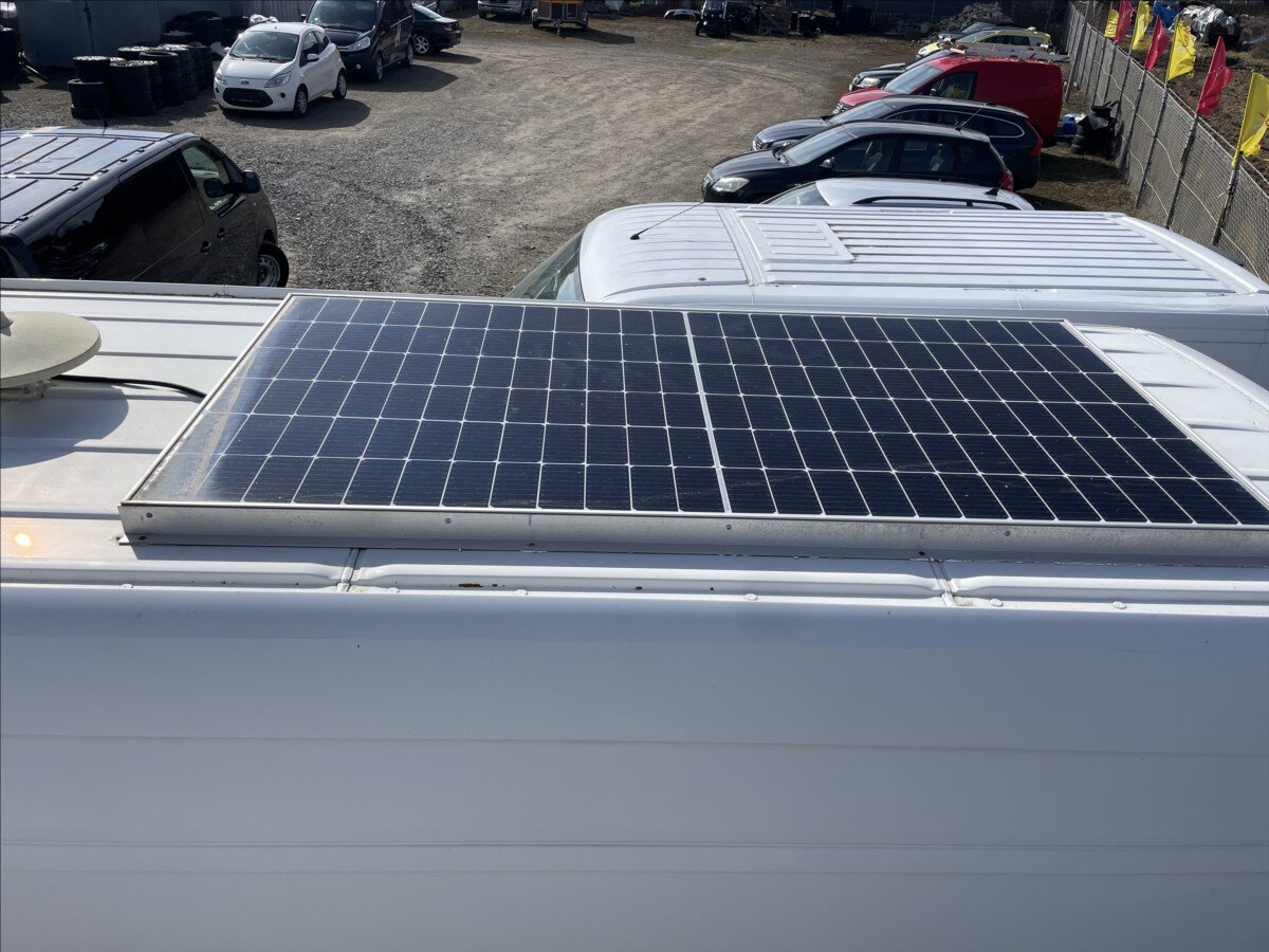 Volkswagen Crafter Skříň 2,0 l 120 kw