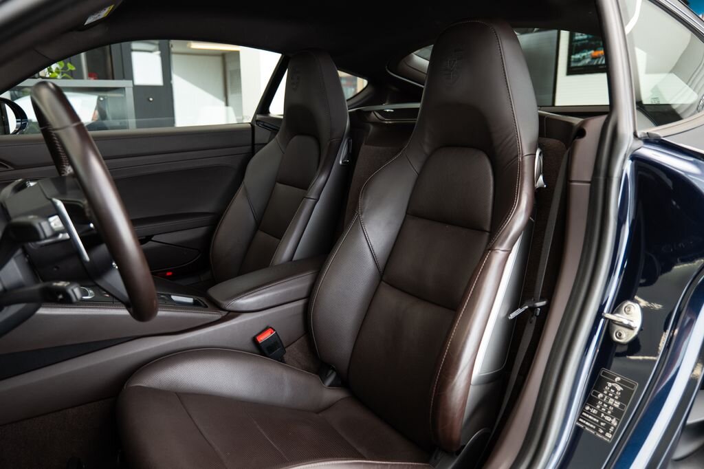 Porsche Cayman Kupé 2,5 l 257 kw