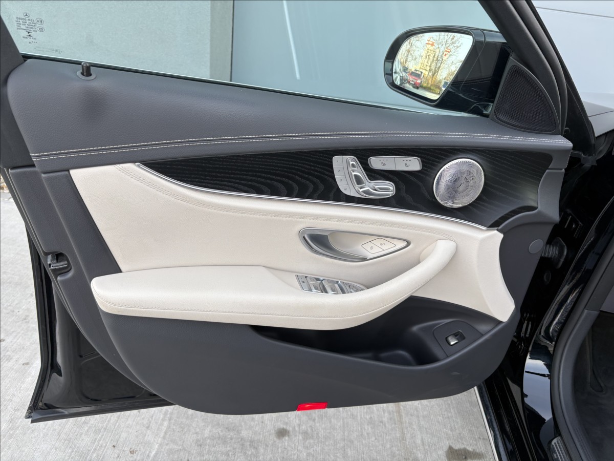 Mercedes-Benz Třídy E